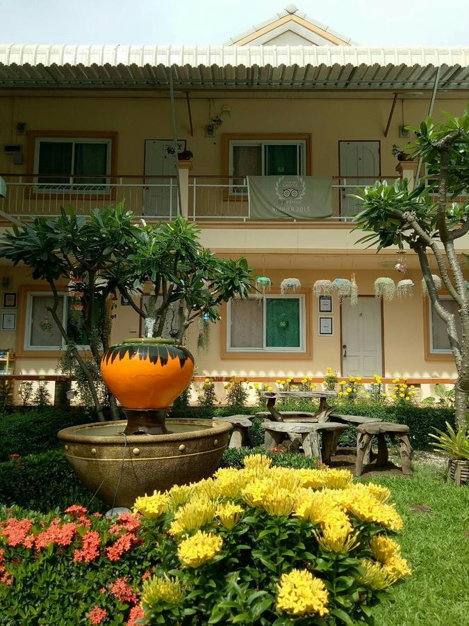 2N Guesthouse Phetchaburi Zewnętrze zdjęcie